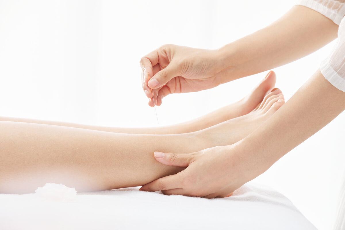 Châm cứu tại nhà có những nguy cơ nào