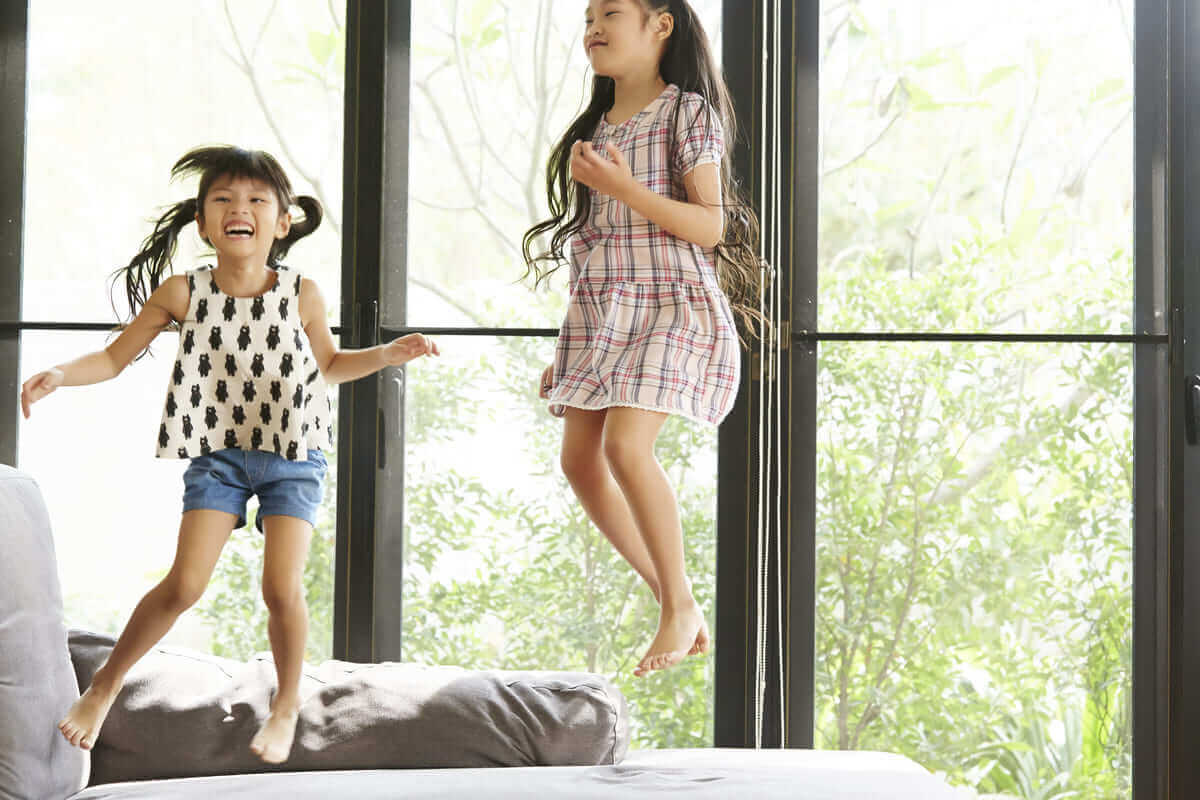 Bé bắt đầu sợ những con vật và bóng tối Bé bắt đầu sợ những con vật và bóng tối
