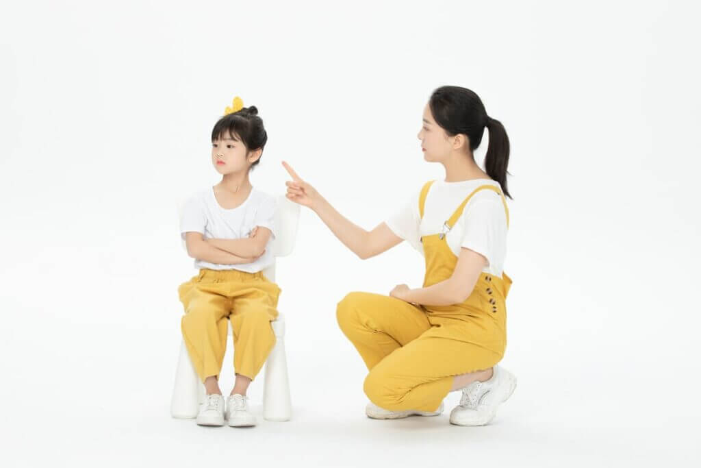 trò chuyện với con
