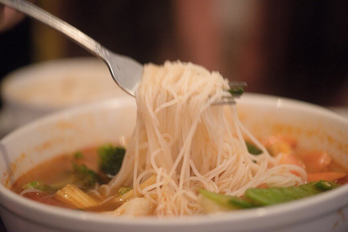 Cách nấu canh chua tôm Cách nấu canh chua tôm