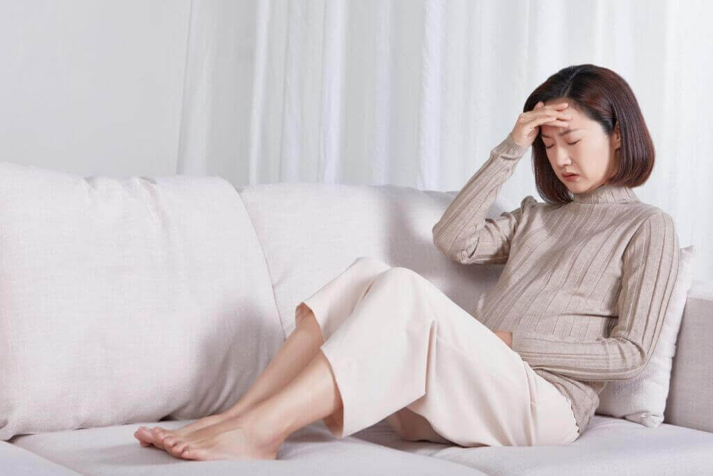 cách trị đau đầu cho bà bầu