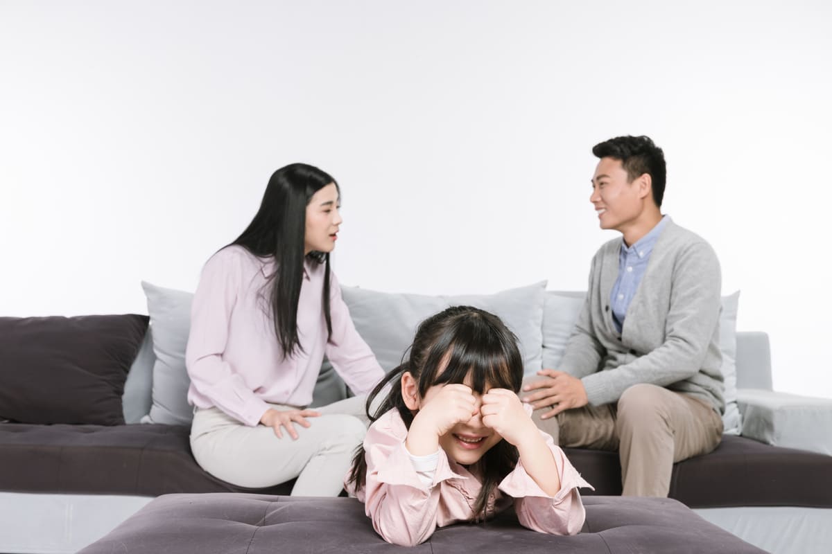 chồng mới không thích con riêng