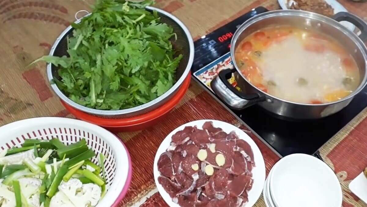 lẩu trâu nhúng mẻ lẩu trâu nhúng mẻ