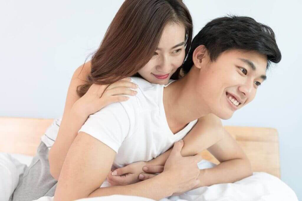 quan hệ nhiều lần trong tuần