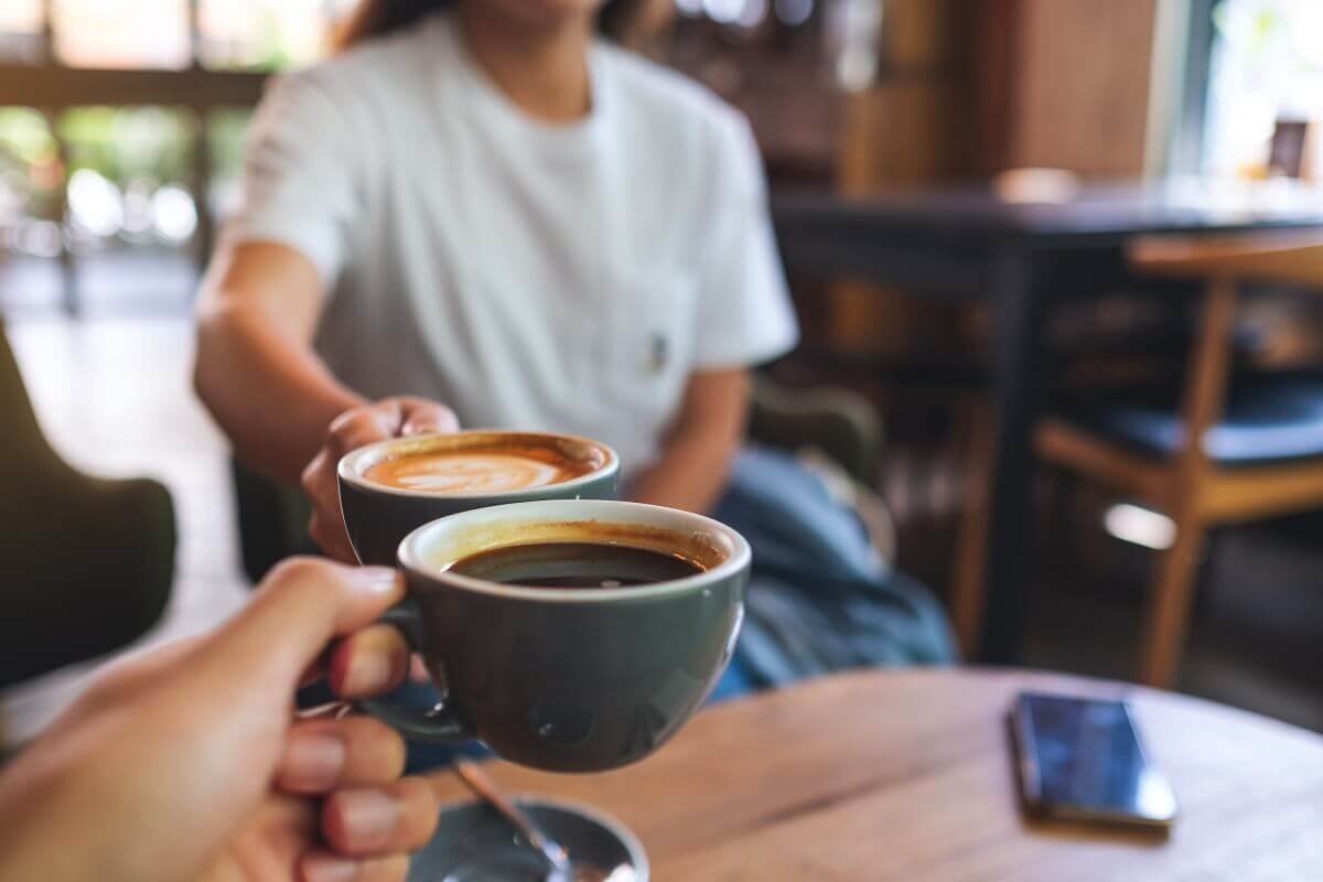uống cà phê bị đau bụng uống cà phê bị đau bụng
