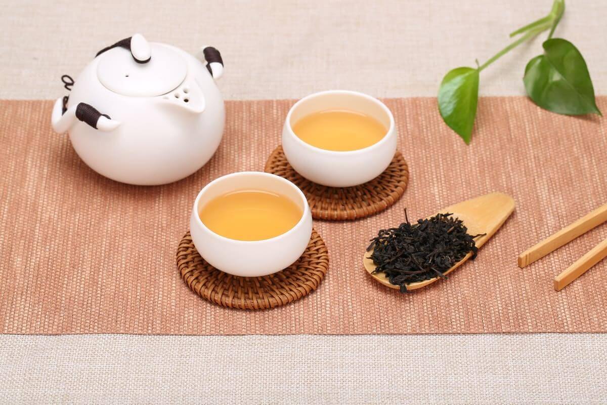 Uống gì cho mát gan hết mụn Uống gì cho mát gan hết mụn