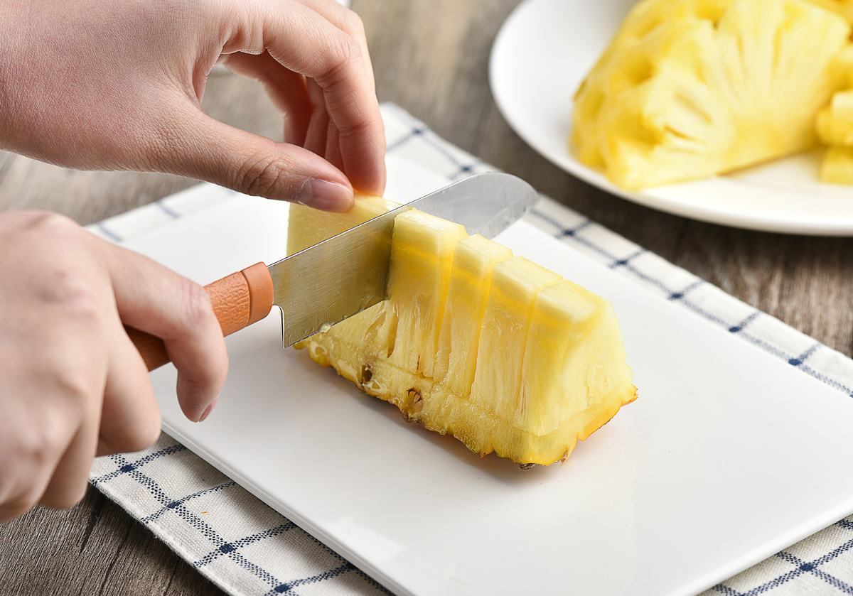 Ăn dứa trước khi quan hệ giúp cung cấp lượng lớn bromelain