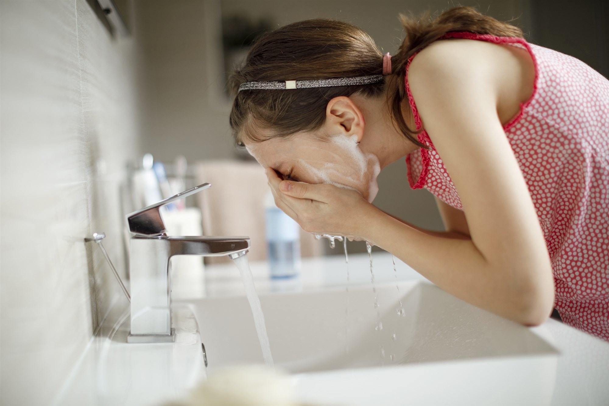 cách chọn sữa rửa mặt cho da dầu mụn cách chọn sữa rửa mặt cho da dầu mụn