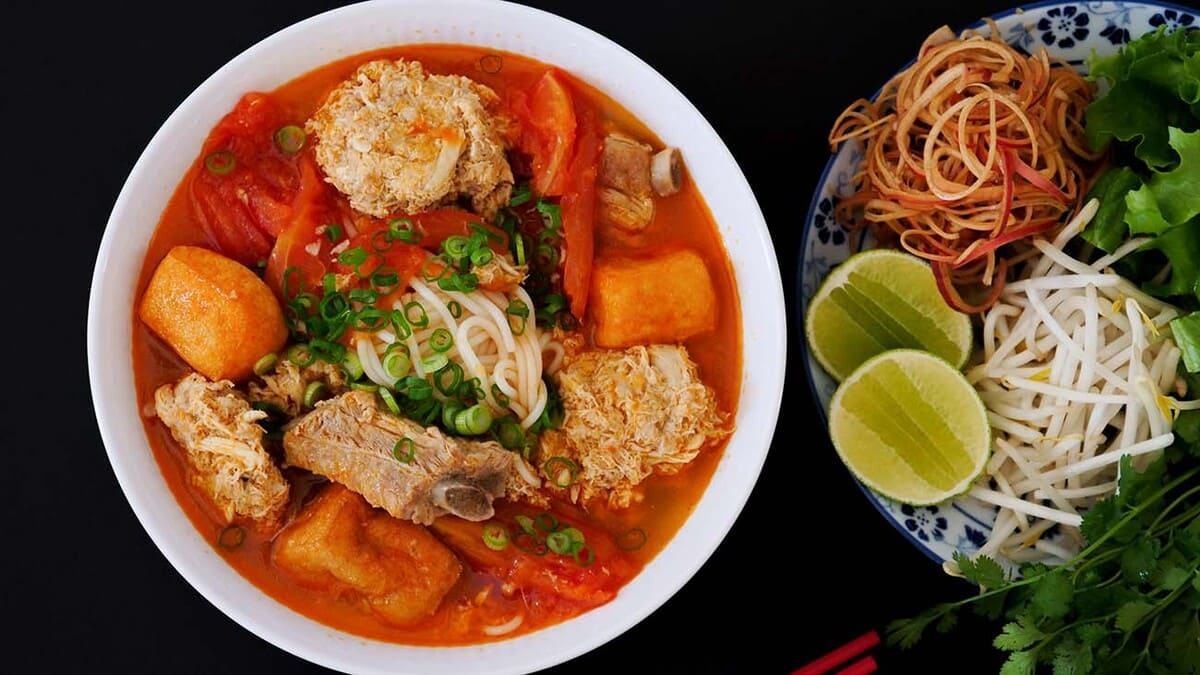 Cách nấu bún riêu cua miền Bắc không cần cua