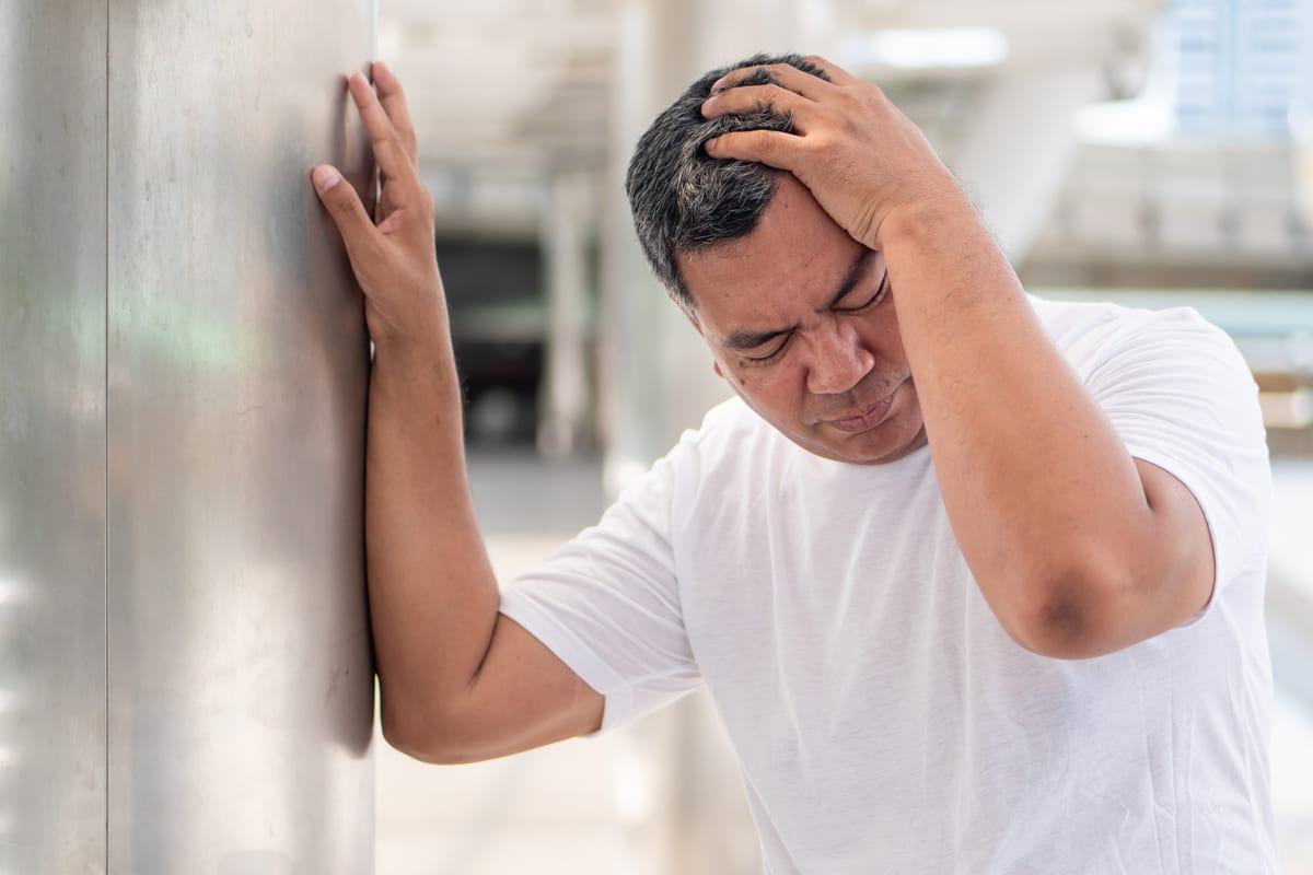 dấu hiệu báo trước cơn đột quỵ