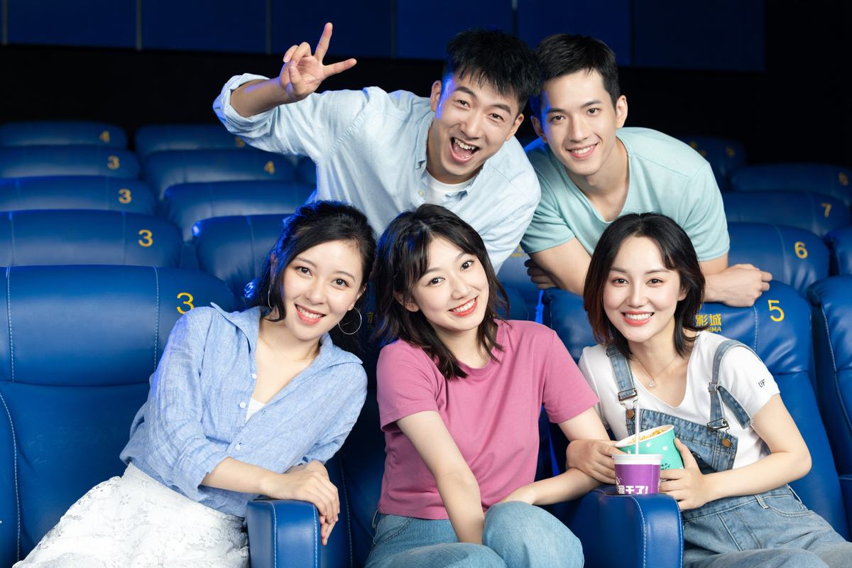 Người hướng ngoại thích tụ tập