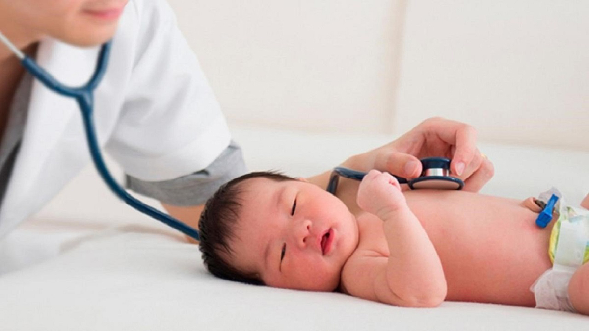 Nhiễm trùng sơ sinh là gì - Cách chăm sóc trẻ nhiễm trùng sơ sinh