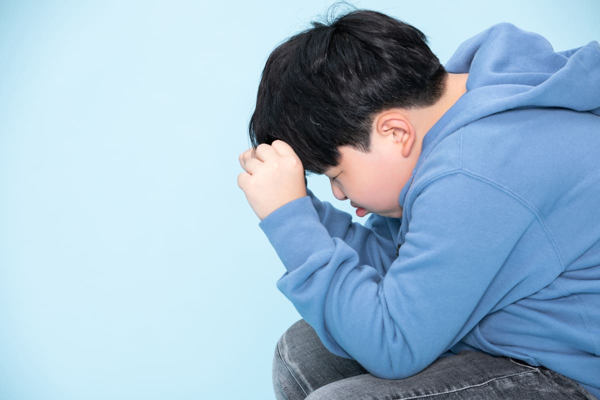 Dấu hiệu nhận biết trẻ tự kỷ Dấu hiệu nhận biết trẻ tự kỷ