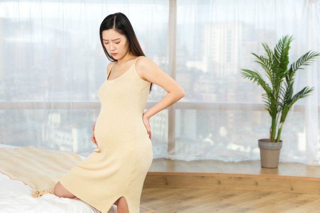 uống thuốc tránh thai khẩn cấp vẫn có thai