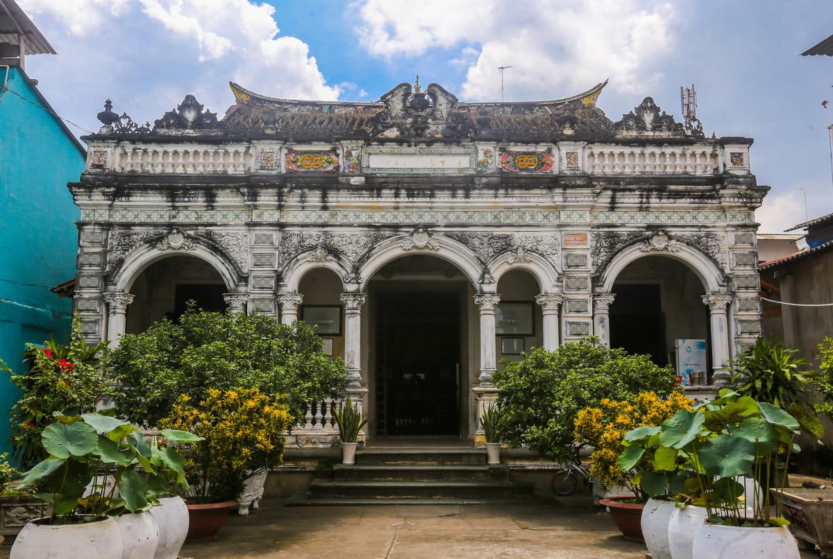 Nhà cổ Huỳnh Thủy Lê những địa điểm du lịch đẹp ở đồng tháp