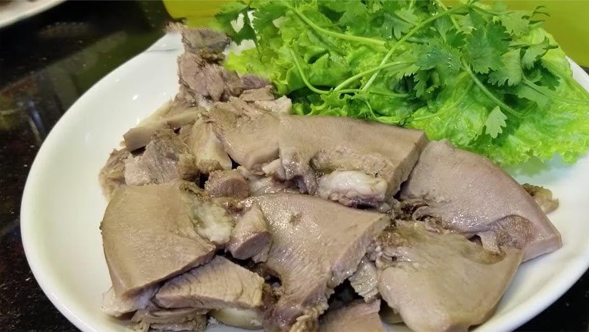 cách chọn mua lưỡi heo nấu lẩu cù lao