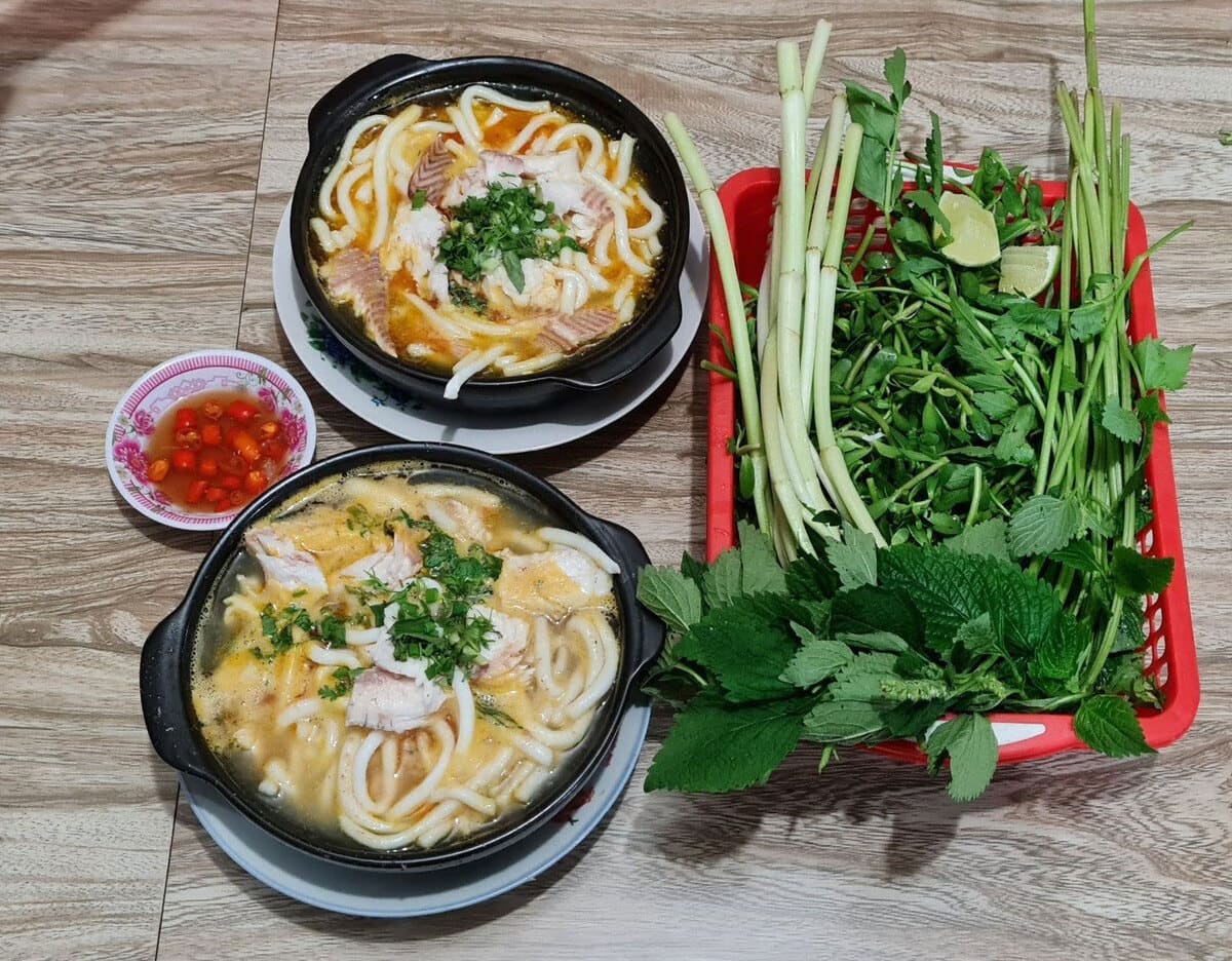 Cách nấu bánh canh cá lóc rau đắng Cách nấu bánh canh cá lóc rau đắng