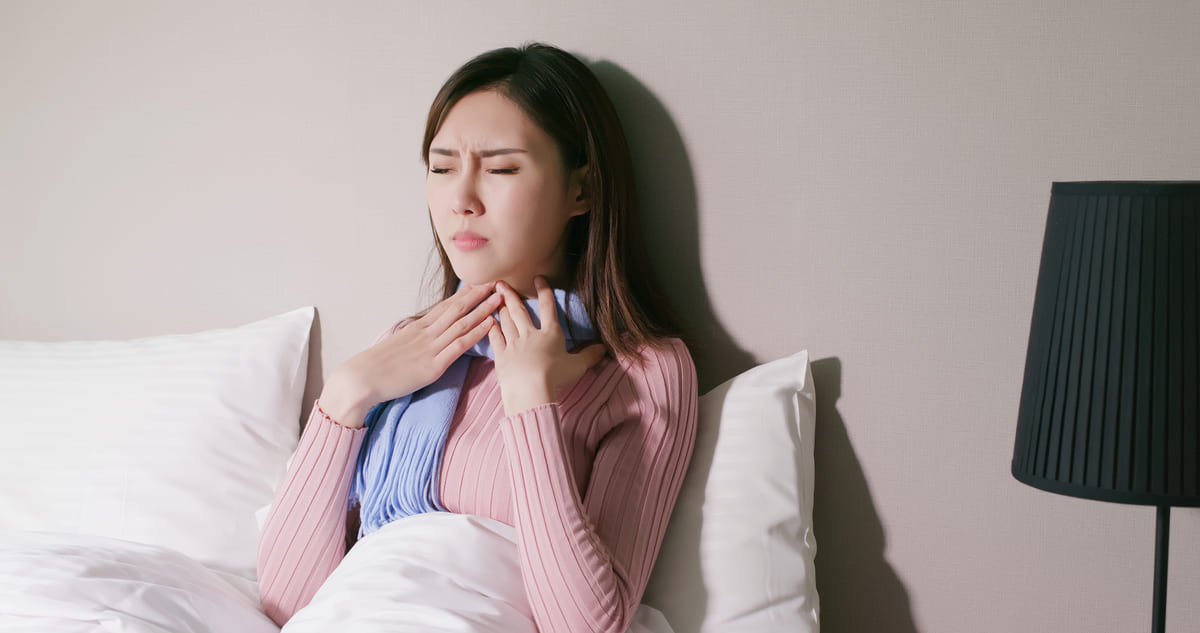 Dùng thuốc Tây y chữa ho rát cổ có đờm Dùng thuốc Tây y chữa ho rát cổ có đờm