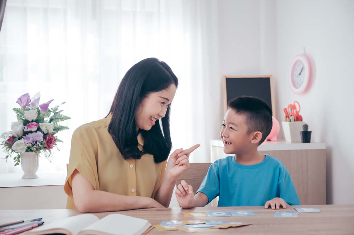 Cách dạy bé đánh vần vào lớp 1 chơi mà học cực hiệu quả 37 Lưu ý gì khi dạy con đánh vần