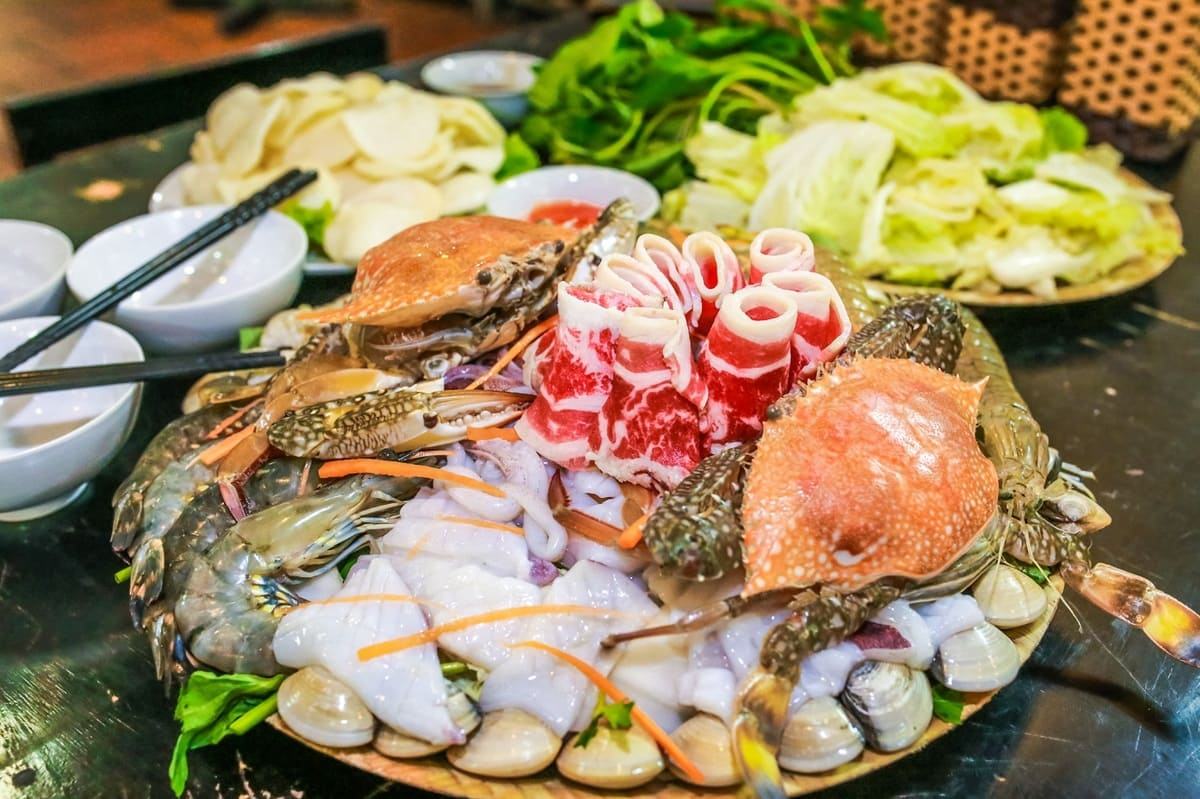 24 quán ăn ngon ở Đà Nẵng cho bạn trải nghiệm ẩm thực xứ Đà Thành 35 quán hải sản đà nẵng