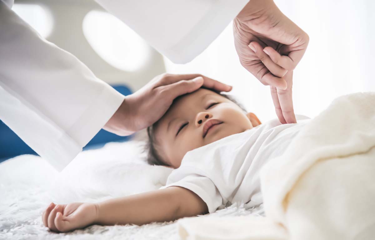 Sơ cứu người bị điện giật: Cách sơ cứu em bé bị điện giật 35 Sơ cứu người bị điện giật và các lưu ý