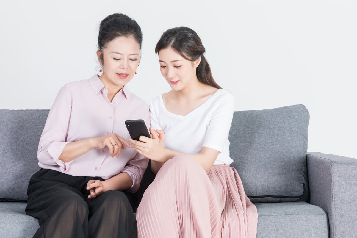 Bí kíp giúp trẻ sử dụng công nghệ đúng cách 43 trò chuyện cùng con