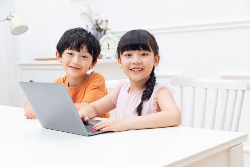 sử dụng công nghệ