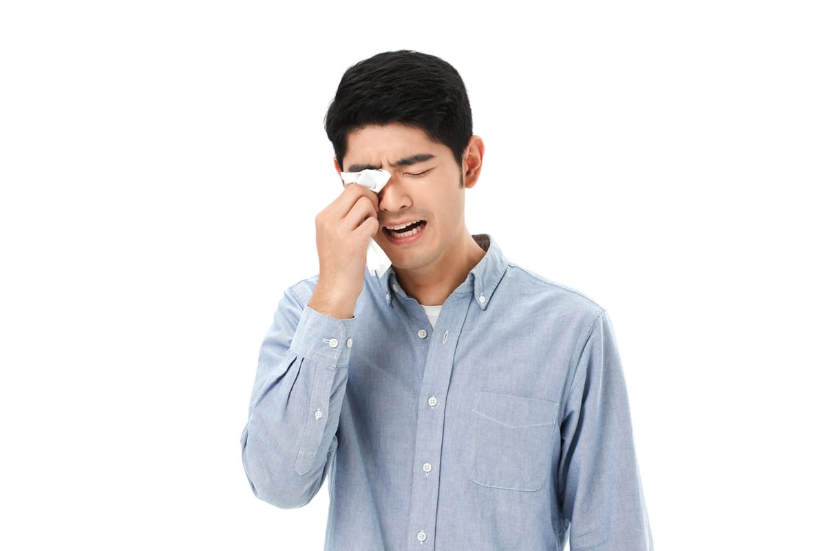 tự nhiên buồn muốn khóc tự nhiên buồn muốn khóc