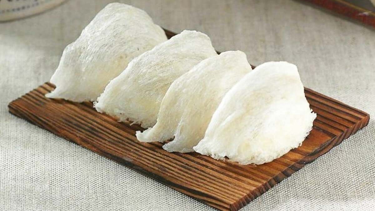 bé 1 tuổi ăn yến sào được không