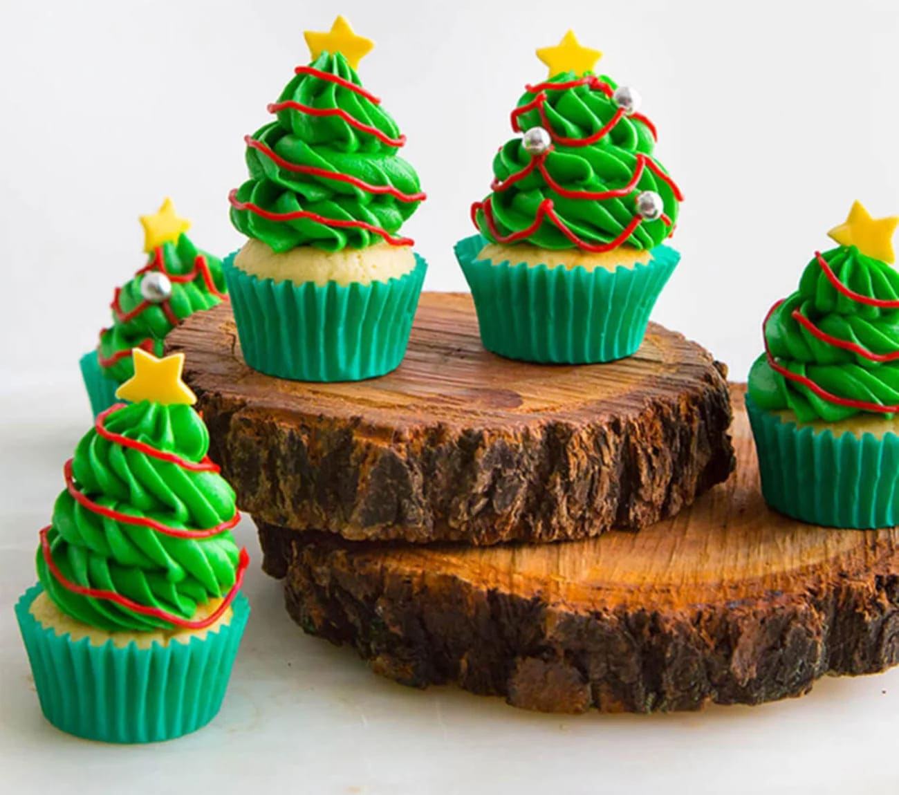 16 Mẫu bánh cupcake "phiên bản Giáng sinh" độc lạ 63 16 Mẫu bánh cupcake "phiên bản Giáng sinh" độc lạ 35