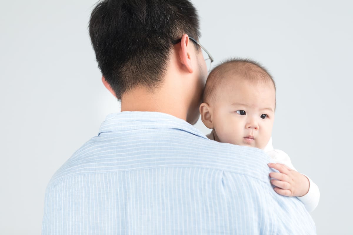 Chuyện lạ có thật: Vợ sinh con, chồng bị trầm cảm 36 đàn ông bị trầm cảm sau sinh