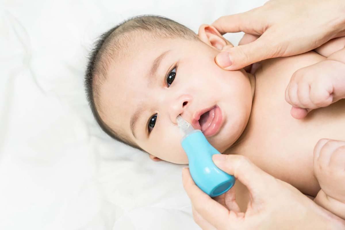 Mách mẹ 5 cách nhỏ mũi cho trẻ sơ sinh nhanh và hiệu quả 36 cách nhỏ mũi cho trẻ sơ sinh mẹ cần lưu ý gì