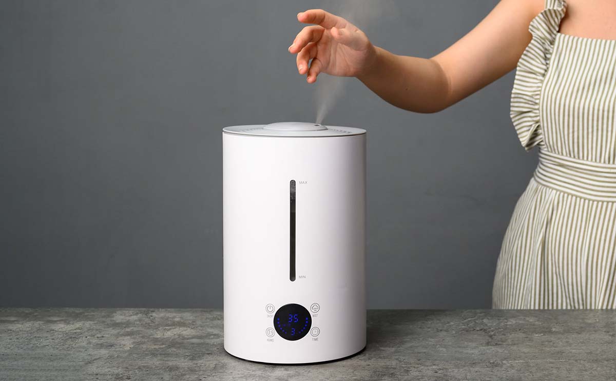 Mách mẹ 5 cách nhỏ mũi cho trẻ sơ sinh nhanh và hiệu quả 37 cách nhỏ mũi cho trẻ sơ sinh với máy phun sương