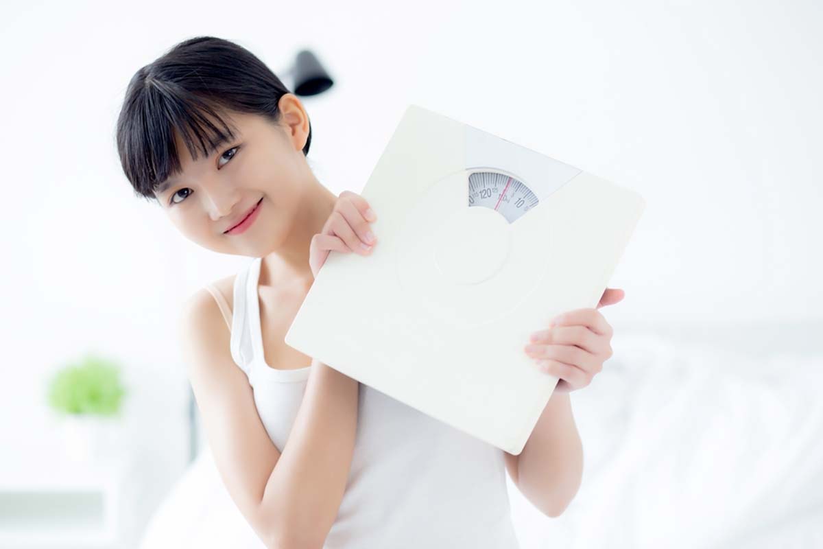 cân nặng và chiều cao chuẩn của nữ là gì