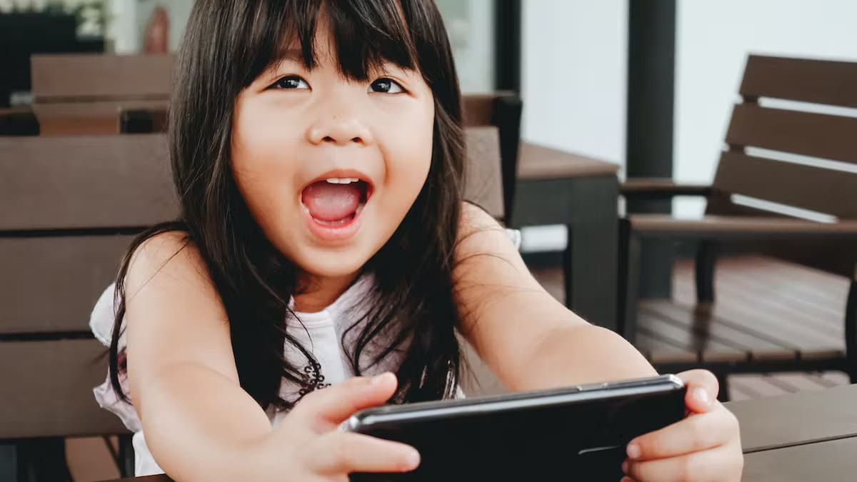 điện thoại di động Trẻ bao nhiêu tuổi có thể bắt đầu chơi TikTok
