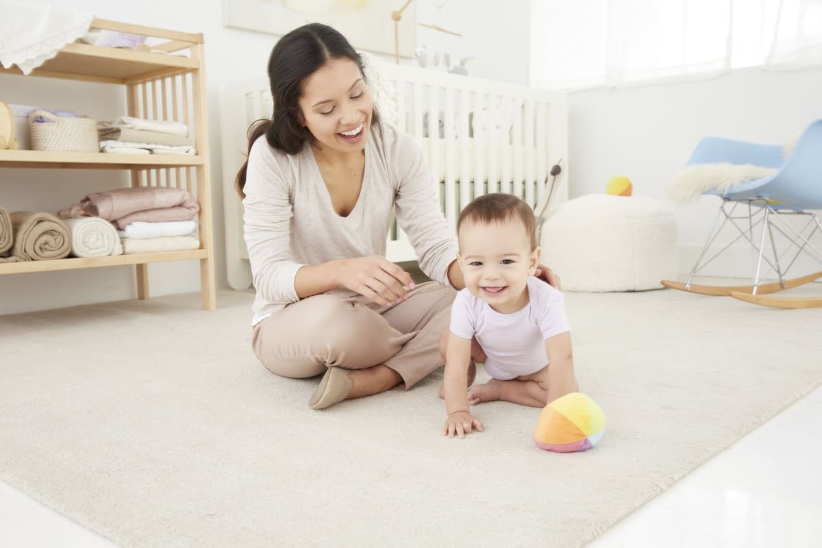 7 bí quyết dạy trẻ 1 tuổi mẹ cần biết! 36 trò chuyện với con