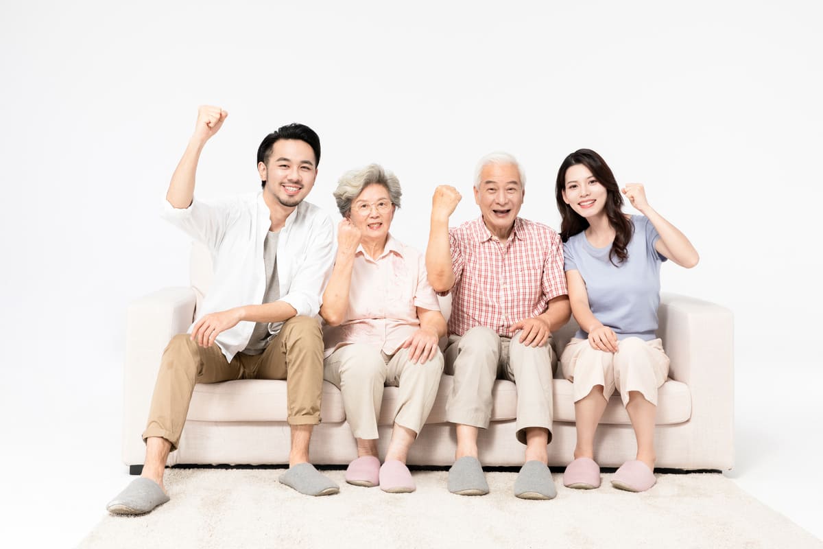 Làm sao khi mẹ chồng ghen với con dâu? 36 gia đình