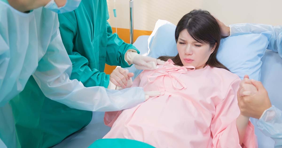 chuyển dạ Mẹo dân gian giúp chuyển dạ nhanh có an toàn không