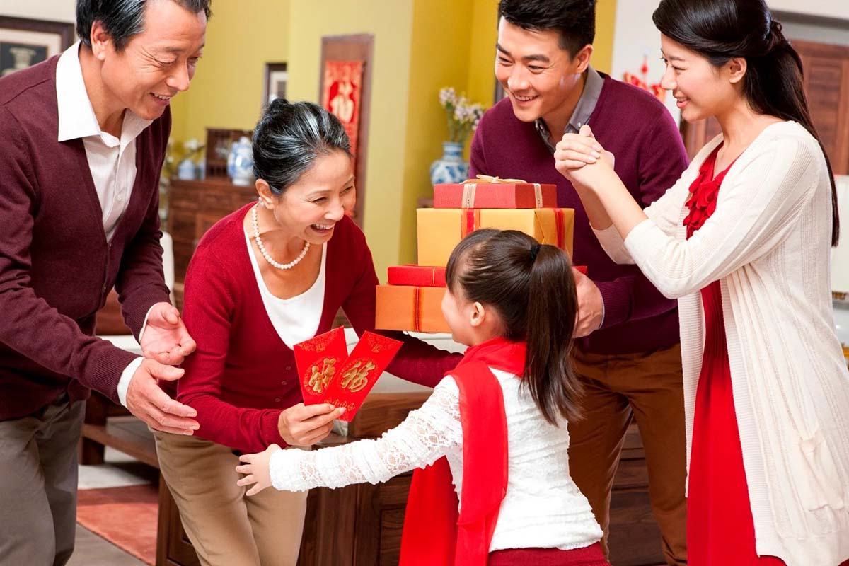 Chúc Tết thời điểm tặng quà tết độc đáo