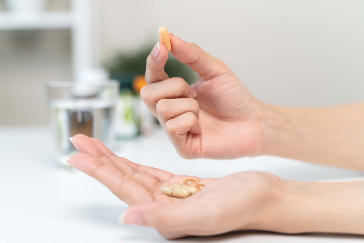 vitamin tổng hợp cách bổ sung vitamin cho mẹ sau sinh