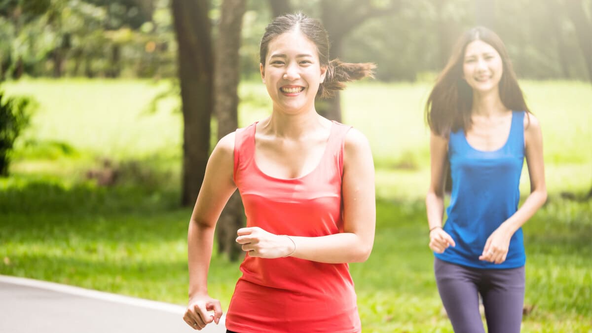 Đi bộ giảm mỡ bụng không và làm sao để đốt cháy mỡ bụng hiệu quả? 39 tập thể dục