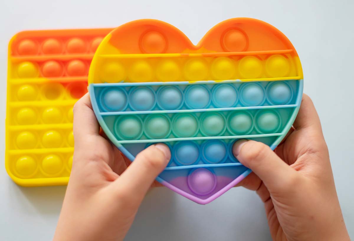 đồ chơi giảm stress là đồ chơi pop-it