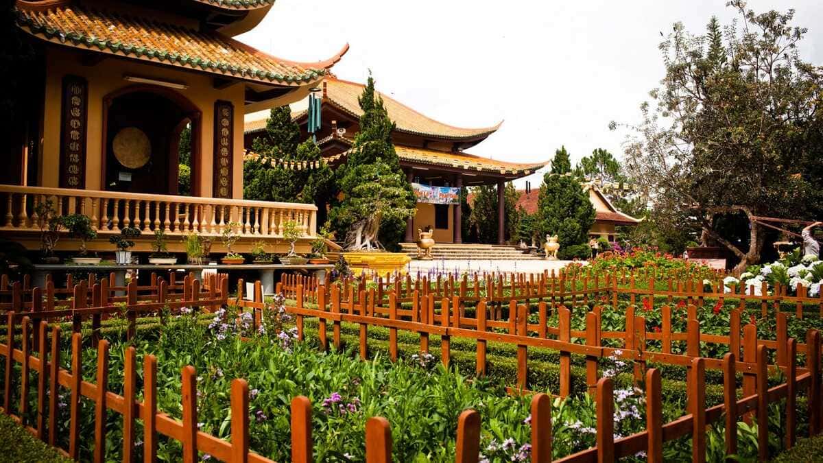 10 ngôi chùa đẹp nhất Việt Nam cho chuyến hành hương đầu xuân 47 thiền viện trúc lâm