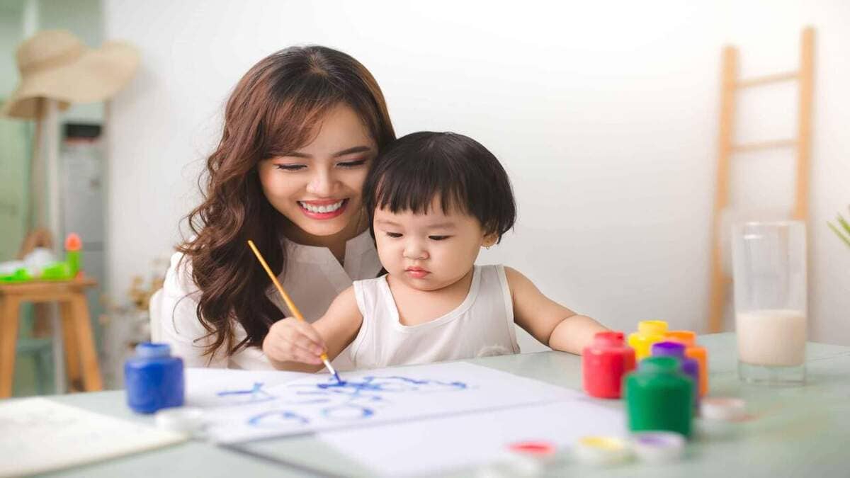 vẽ tranh Trò chơi tương tác gia đình