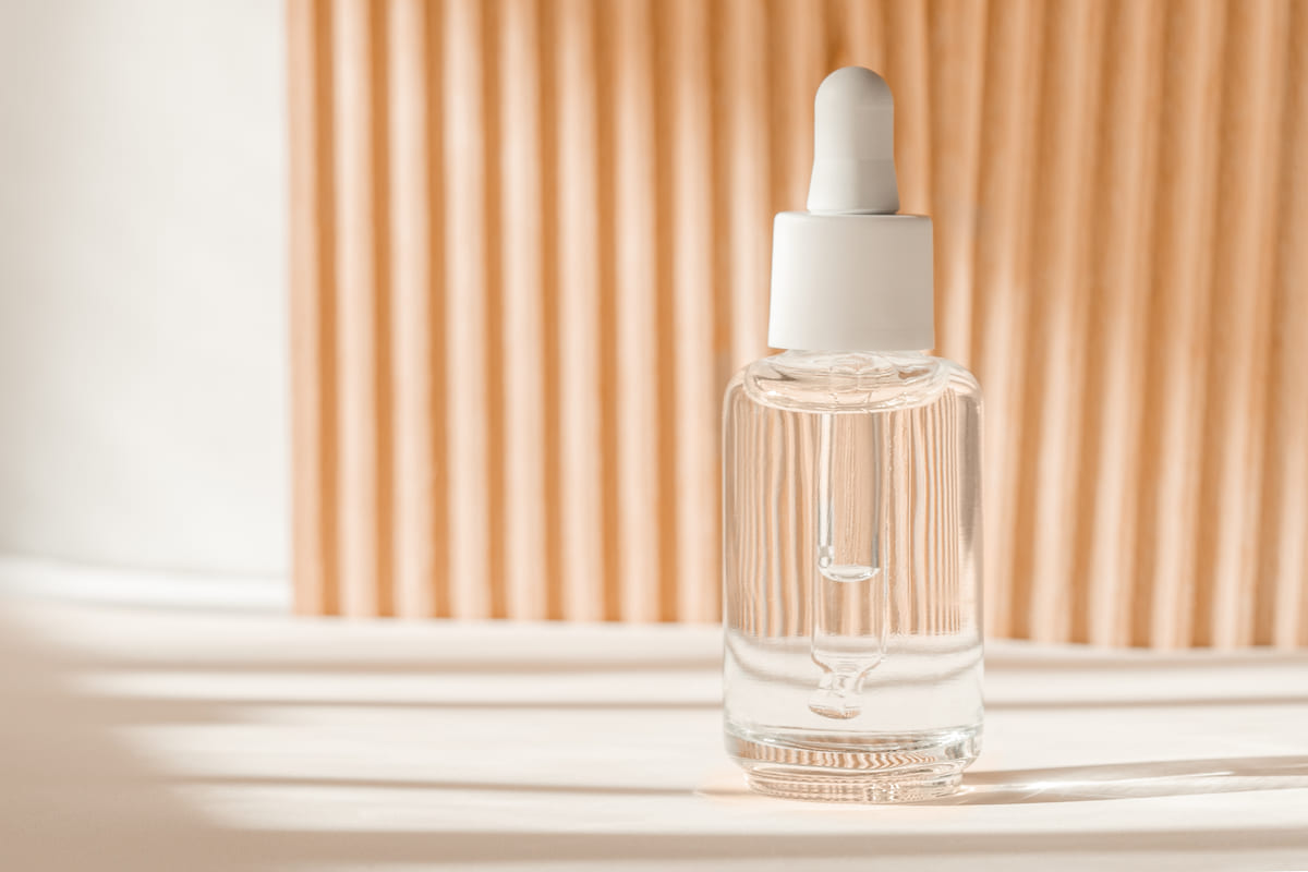 Niacinamide là gì, công dụng dưỡng da có "thần thánh" như lời đồn? 36 thành phần niacinamide là gì