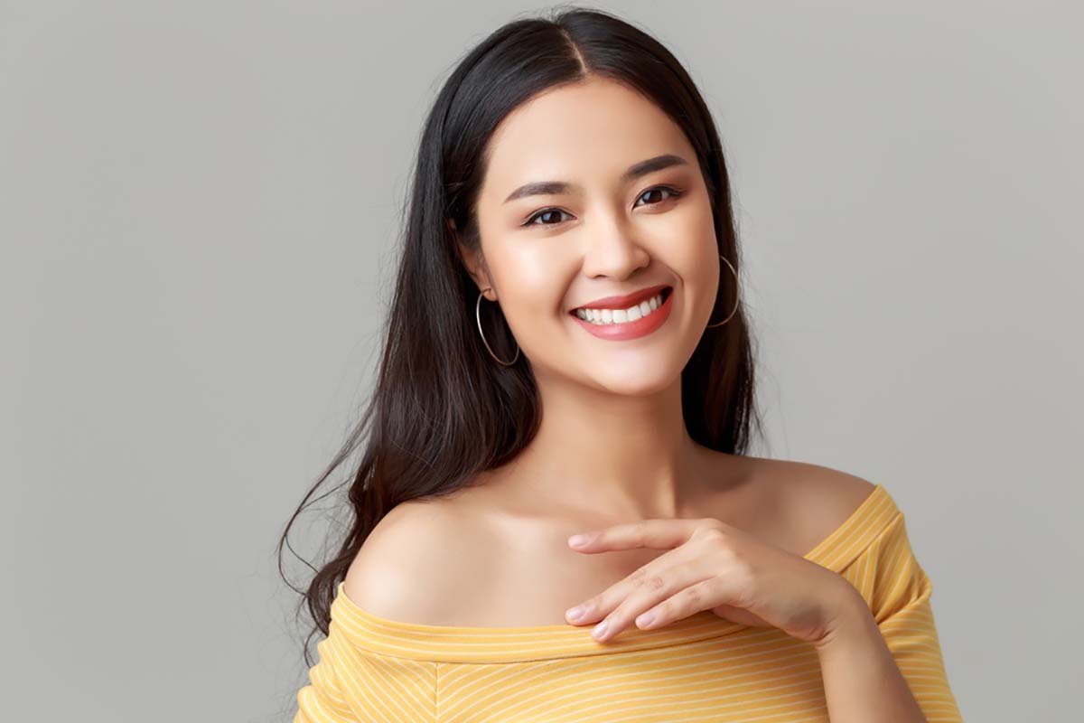 răng miệng cách sử dụng miếng dán trắng răng giúp nụ cười tỏa sáng