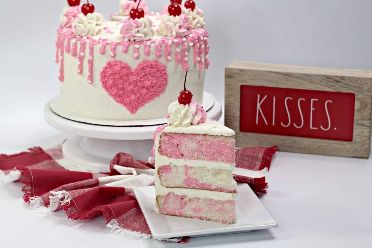 20+ ý tưởng trang trí bánh kem Valentine cực ngọt ngào cho người thương 33