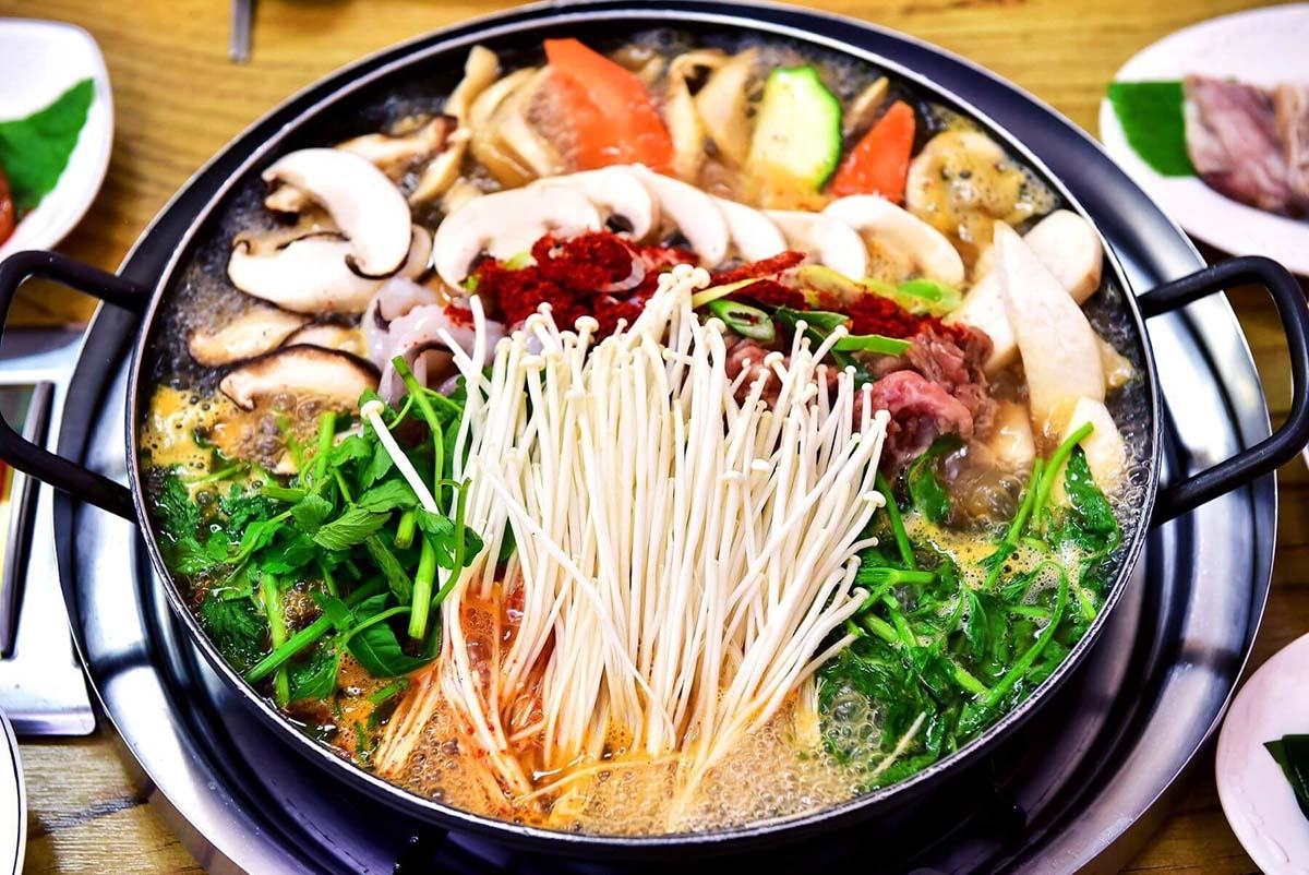 thức ăn thừa trong tủ lạnh