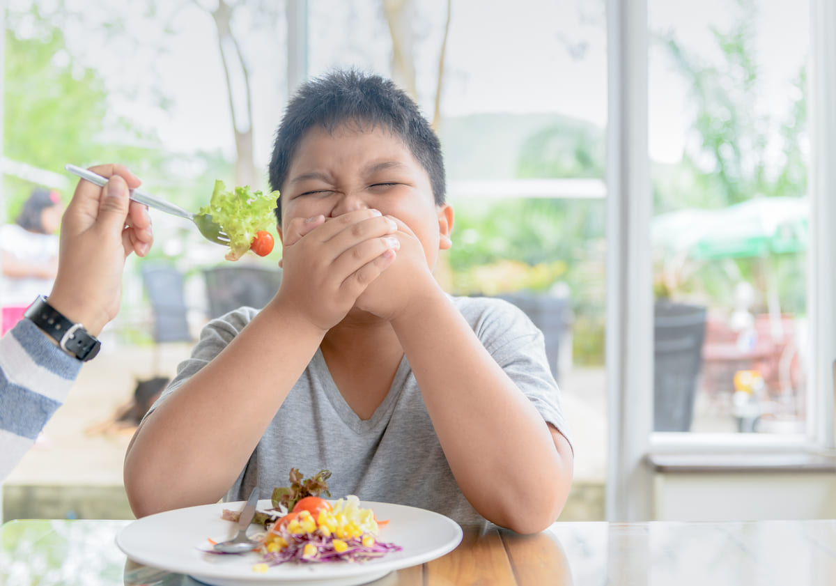 xây dựng chế độ ăn cho trẻ béo phì