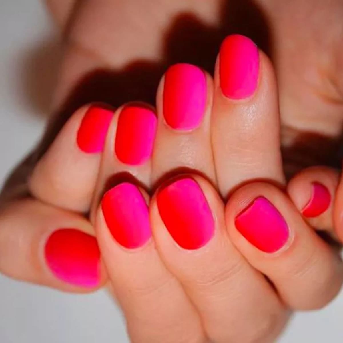 Gợi ý 15+ mẫu nail màu hồng ngọt ngào cho ngày 8/3 68 Gợi ý 15+ mẫu nail màu hồng ngọt ngào cho ngày 8/3 39